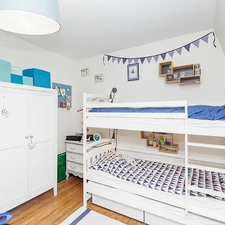 Large For A Family 2 Adults Max! * Париж